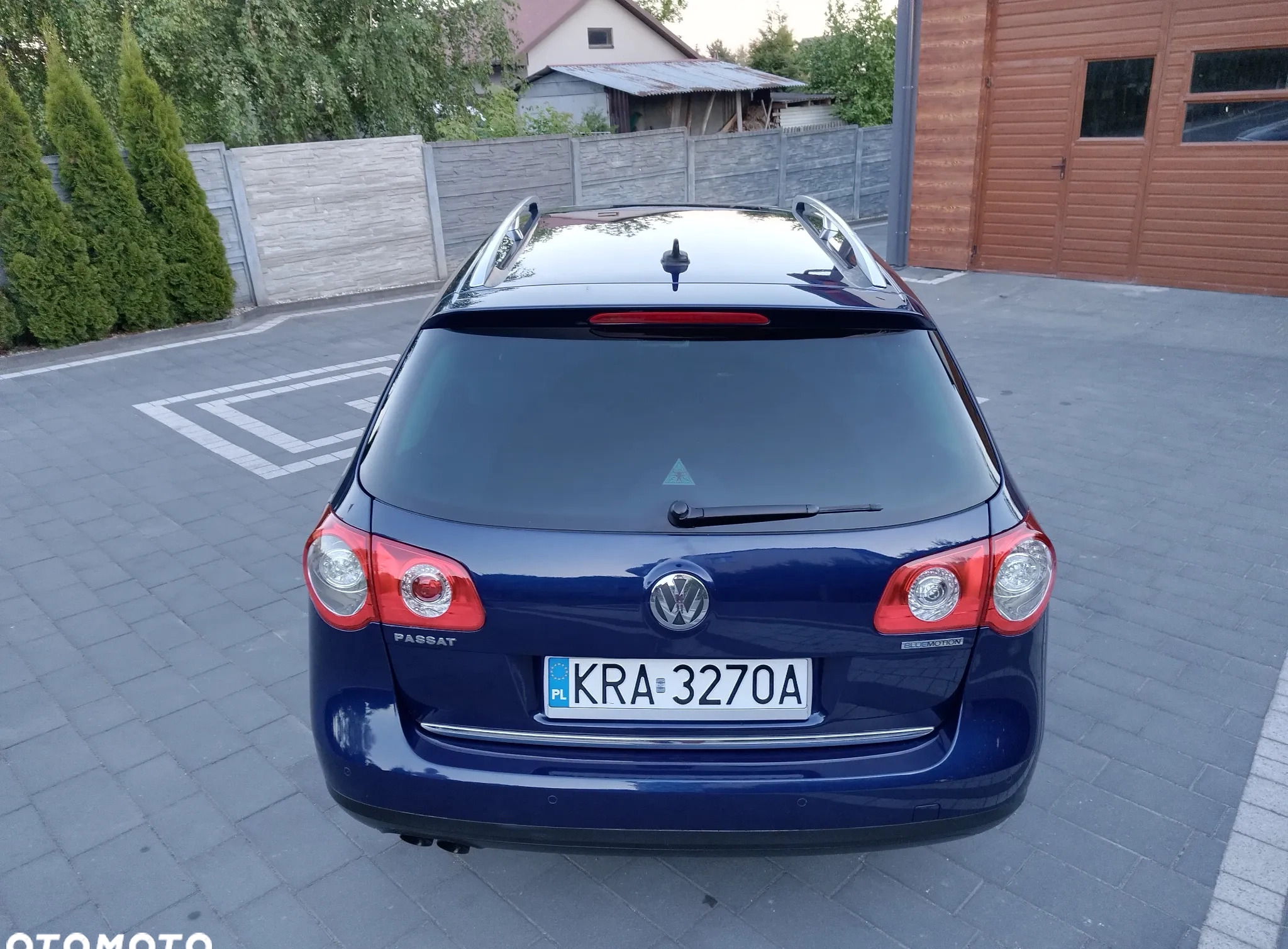 Volkswagen Passat cena 18900 przebieg: 280000, rok produkcji 2009 z Szczekociny małe 781